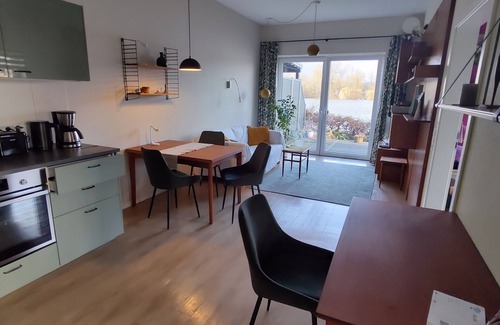 Reinfeld Apartment | Apartment between Hamburg and Lübeck, directly on the lake, barrier-free & terrace