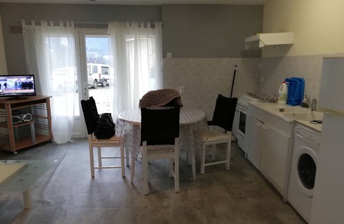 Belgentier Apartment | Apartment between land and sea