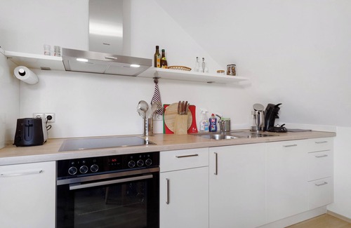 Oberreitnau Apartment | Apartment 'Birkach 35' with Balcony and Wi-Fi