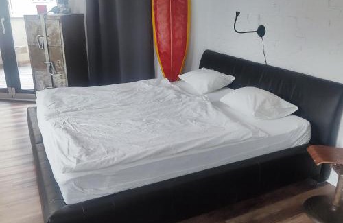 Podoli Apartment | Apartment Big Windows