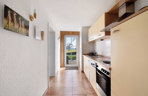 Mickhausen Apartment | Apartment 'Birkethof Teichblick' with Mountain View, Private Terrace and Wi-Fi