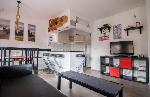 Sveta Nedelja Apartment | Apartment Biscan