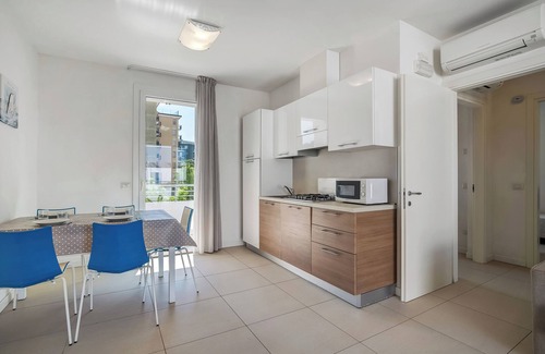 Faro Apartment | Apartment 'Blu Village' with Shared Pool, Private Terrace and Air Conditioning
