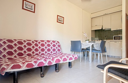 Marina di Pisa Apartment | Apartment "Boboba" with Sea View & Wi-Fi