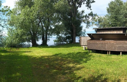 Gaissau Apartment | Apartment 'Bodensee 1 Mit Privatstrand' with Wi-Fi and Air Conditioning