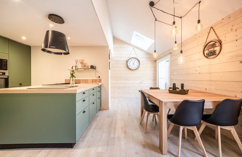 Saxel Apartment | Apartment 'Bois Joli Spa-terrasse Privatisés' with Private Terrace and Wi-Fi