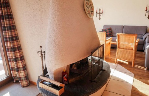 Saint-Pierre-de-Clages Apartment | Apartment Bouleaux I4 by Interhome