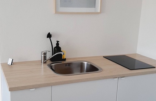 Aalen Apartment | Apartment 'Bude 23 - Ferienwohnung' with Private Terrace, Shared Garden and Wi-Fi