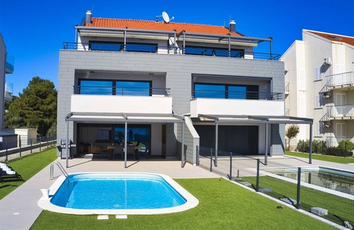 Povljana Apartment | Apartment Budinski Beachfront