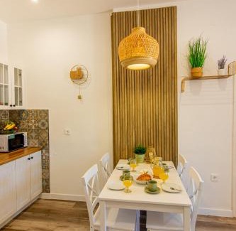 Polace Apartment | Apartment Bunaca