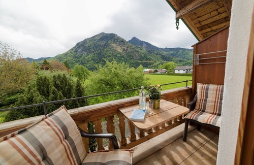 Marquartstein Apartment | Apartment Burgblick, up to 4 persons, 50 sqm, 2 separate bedrooms