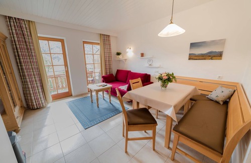 Marquartstein Apartment | Apartment Burgblick, up to 4 persons, 50 sqm, 2 separate bedrooms
