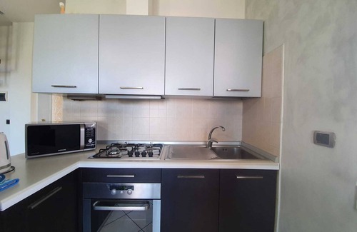 Feriolo House | Apartment by Lake Maggiore with Garden