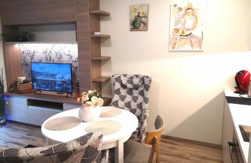 Snipiskes Apartment | Apartment by the Linden trees