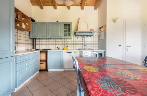 San Lorenzo in Banale Apartment | Apartment “Casa Core” with Mountain View & Balcony