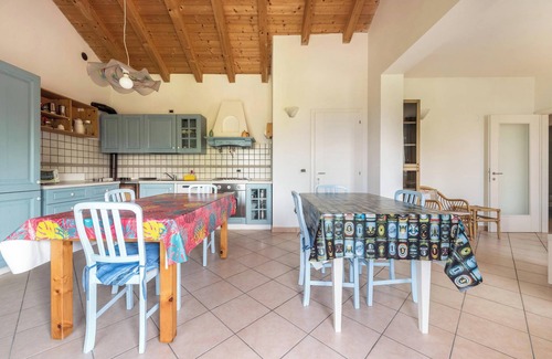 San Lorenzo in Banale Apartment | Apartment “Casa Core” with Mountain View & Balcony