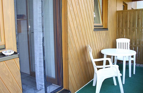 Lonsee Apartment | Apartment 'C' with Balcony and Wi-Fi