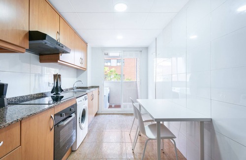 Catarroja Apartment | Apartment "Ca Vivi" with Private Terrace & Wi-Fi