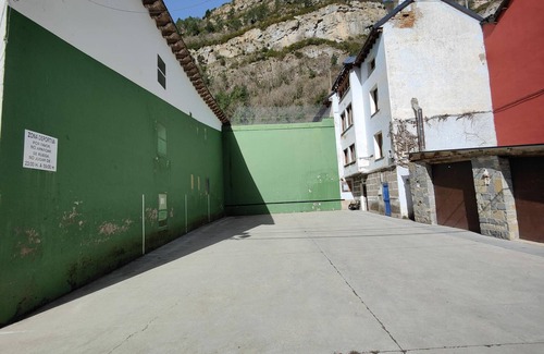 Canfranc Apartment | Apartment Canfranc, 1 bedroom, 5 persons