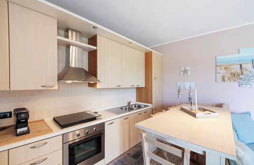 Crociale Apartment | Apartment 'Casa Delle Rondini' with Mountain View, Shared Pool and Wi-Fi
