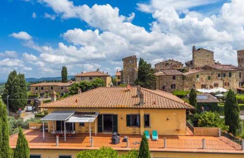 San Donato in Poggio Apartment | Apartment Casa Lensi by Interhome