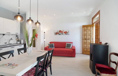 Alassio Apartment | Apartment 'Casa Betty' with Sea View, Wi-Fi and Air Conditioning