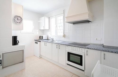 Cala Apartment | Apartment Casa Blanca 1 with Sea View, A/C & Wi-Fi