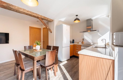 Casas Altas House | Apartment 'Casa Del Porton' with Mountain View, Private Terrace and Air Conditioning