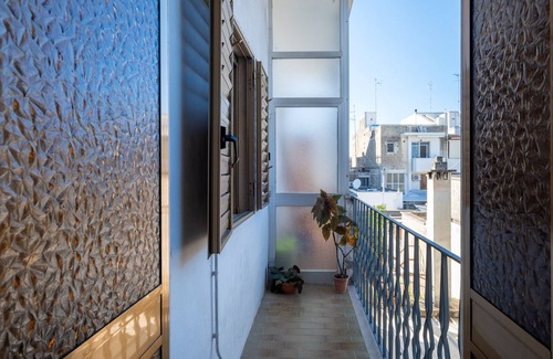 Cavallino Apartment | Apartment 'Casa Duca D'Aosta' with Balcony and Air Conditioning