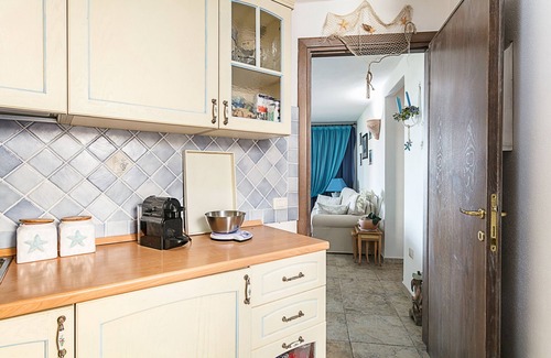 Pittulongu Apartment | Apartment “Casa Gaia” with Sea View, Garden & Terrace