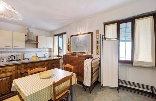 Poggi Apartment | Apartment "Casa Gelsomino" with Sea View, Wi-Fi, Garden & Terrace