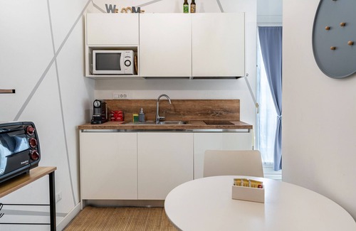 Trento Apartment | Apartment 'Casa Grazioli' with Mountain View, Wi-Fi and Air Conditioning