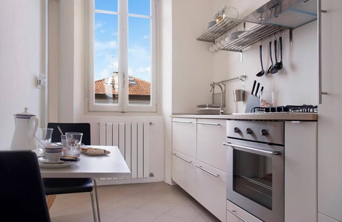 Laveno Apartment | Apartment "Casa Corten Mountain Lago Maggiore" with Mountain View, Lake View & Garden