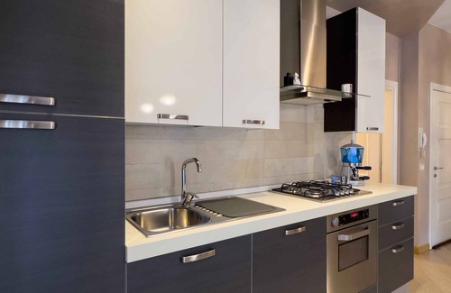 Pisogne Apartment | Apartment "Casa La Torre" with Air Conditioning