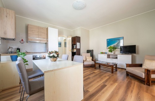 Sestu Apartment | Apartment 'Casa Laura' with Private Terrace, Wi-Fi and Air Conditioning