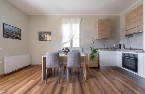 Sestu Apartment | Apartment 'Casa Laura' with Private Terrace, Wi-Fi and Air Conditioning
