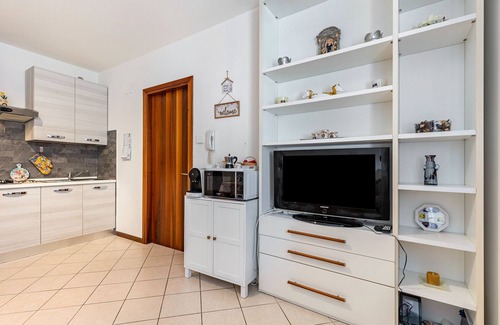 Bussolengo Apartment | Apartment 'Casa Lilly' with Private Garden, Wi-Fi and Air Conditioning