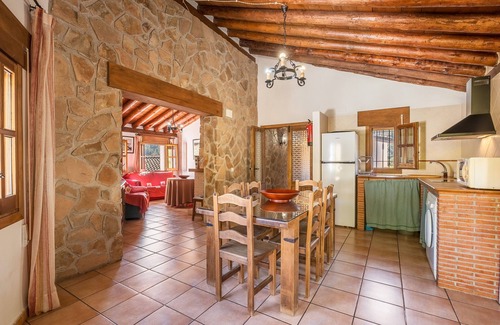 Castril Apartment | Apartment 'Casa Rural Cortijo El Plantio' with Mountain View, Wi-Fi and Air Conditioning