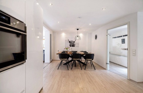 Longkamp Apartment | Apartment 'Casa Schneck' with Private Terrace and Wi-Fi