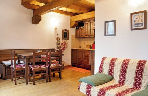Vernante Apartment | Apartment 'Casa Sul Fiume' with Mountain View, Balcony and Wi-Fi