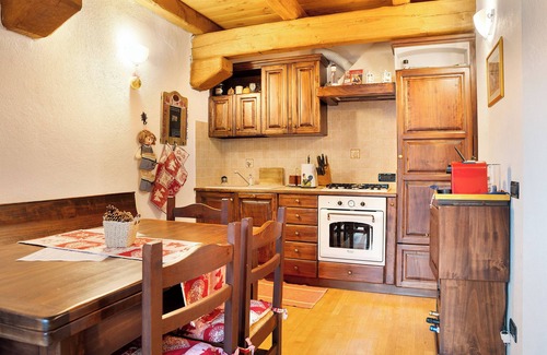 Vernante Apartment | Apartment 'Casa Sul Fiume' with Mountain View, Balcony and Wi-Fi
