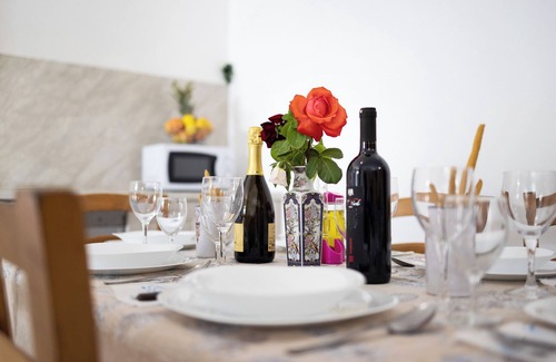 Diano Marina Villa | Apartment "Casa Taggiasca" with Garden & Wi-Fi
