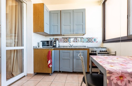 Sestu Apartment | Apartment 'Casa Vacanze Della Corte' with Private Terrace, Wi-Fi and Air Conditioning