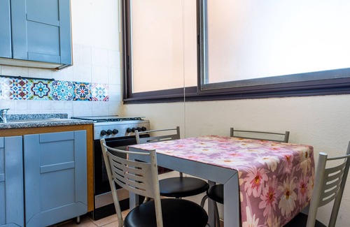 Sestu Apartment | Apartment 'Casa Vacanze Della Corte' with Private Terrace, Wi-Fi and Air Conditioning