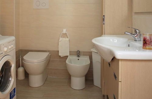 Irgoli Apartment | Apartment "Casa Vacanze Irgoli" with Mountain View, Balcony & Wi-Fi