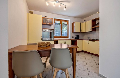 Molina di Ledro Apartment | Apartment 'Casa Valentina' with Mountain View and Private Terrace