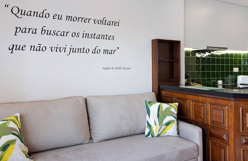 Viana do Castelo Apartment | Apartment 'Casa Vasconcelos' with Sea View, Private Terrace and Wi-Fi