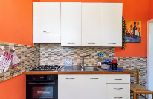 Giuggianello Apartment | Apartment 'Casa Venere Luxury' with Shared Pool, Wi-Fi and Air Conditioning