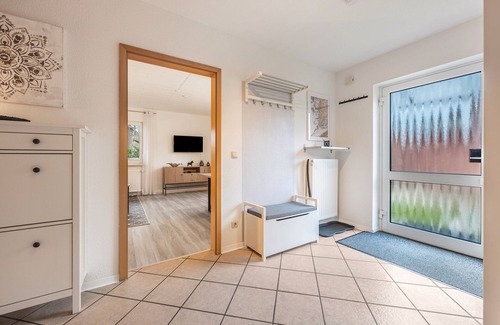 Celle Apartment | Apartment 'Celle-Bostel' with Private Terrace, Private Garden and Wi-Fi
