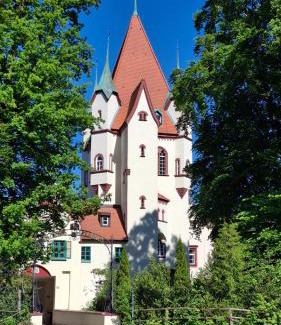 Kaltenberg Apartment | Apartment Chalet am Schloss Kaltenberg nahe Ammersee